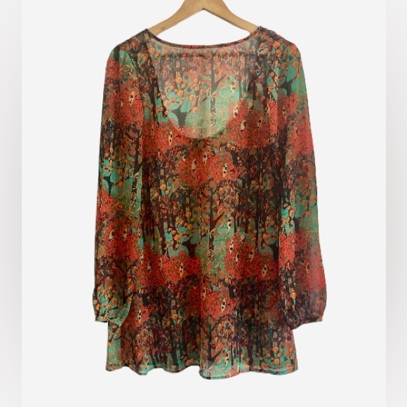 VERO MODA Semi-Sheer Tunic - Picture 2 of 6